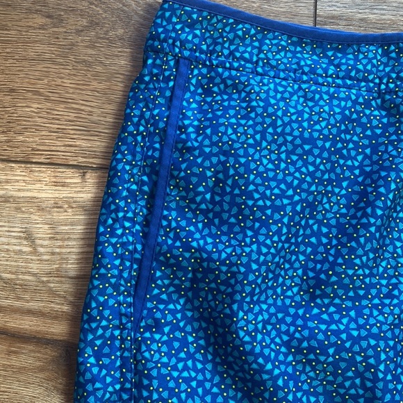 Original Penguin swim trunks with a pattern of small, dark blue dots - Picture 4 of 7